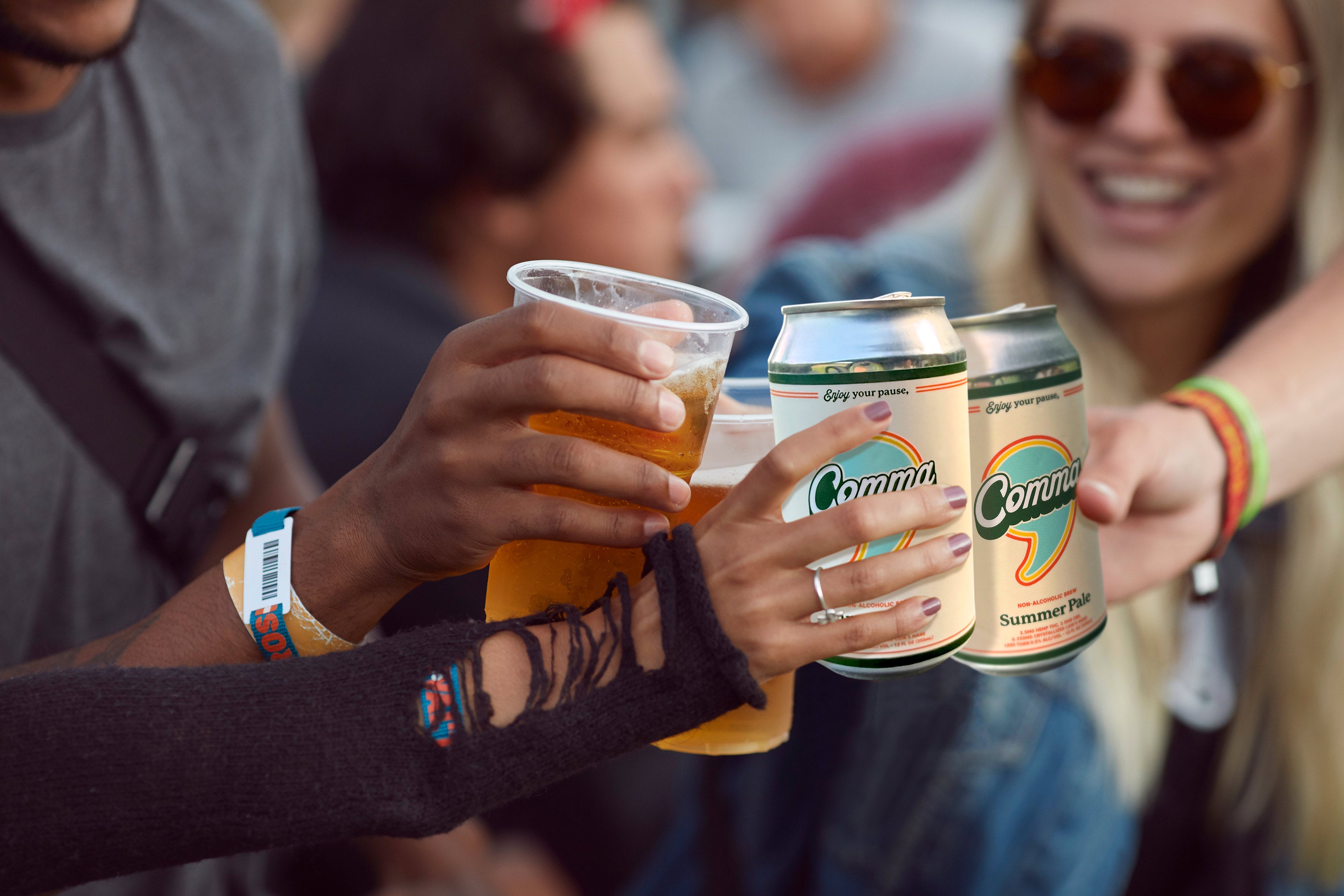 Cheers with beers and Comma
